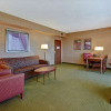 Отель Embassy Suites by Hilton Hot Springs Hotel & Spa, фото 4