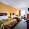 Отель Comfort Inn & Suites Greenville I-70, фото 7