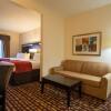 Отель Comfort Suites Northside Hospital Gwinnett, фото 7