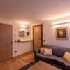 Отель ALTIDO Warm Flat for 4, with Parking in Courmayeur, фото 3