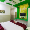 Отель Oyo 5110 Hotel Krishna Sai, фото 7