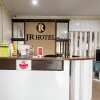 Отель JR Hotel By Oyo Rooms, фото 2