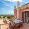 Отель Villa Marina Large Private Pool Walk to Beach Sea Views A C Wifi Car Not Required - 2300, фото 27