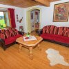 Отель Spacious 4 Person Holiday Home near Chiemsee, фото 1