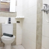 Отель Strategic & Comfy 2Br Apartment At The Edge Near Unjani, фото 16