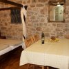 Отель Studio in Betina, With Furnished Terrace and Wifi - 60 m From the Beac, фото 2