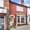 Отель Warm and Relaxed Lovely 3-bed House in Colchester, фото 1