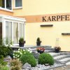 Отель Hotel-Restaurant Zum Karpfen в Обернбург-на-Майне