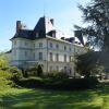 Отель Domaine de Frémigny в Буре-сюр-Жюин