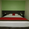 Отель RedDoorz Plus near Jambi Prima Mall, фото 28