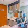 Отель Simple And Comfort 2Br With Extra Room At Mt Haryono Square Apartment, фото 17