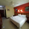 Отель Caye Caulker Plaza Hotel, фото 3