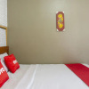 Отель OYO 3849 Tidar Wulansari Homestay, фото 10