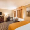 Отель Quality Inn And Suites Vancouver, фото 29