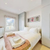 Отель Spacious 2bed Flat 7min Walk From the Tube Station, фото 2