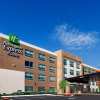 Отель Holiday Inn Express & Suites Chanute, an IHG Hotel, фото 1