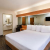 Отель Microtel Inn & Suites by Wyndham Salt Lake City Airport, фото 6