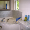 Отель Edgewater Estate - Five Bedroom Home, фото 13
