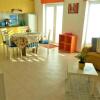 Отель Geltoni apartamentai в Паланге