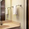 Отель Spark by Hilton Wichita East, фото 11