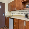 Отель Comfort Suites, фото 11