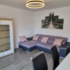 Отель Appartement lumineux et cosy à Chaville. в Париже