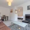 Отель 1 Bedroom Apartment Near Surrey Quays, фото 4