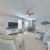 Отель Townhome w/ 2 Decks: Walk to Ocean! в Кьюре-Биче