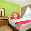 Отель OYO 89677 Sunflower Hotel, фото 3