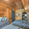 Отель Cozy Cabin w/ Deck < 1 Mi to Shaver Lake!, фото 10