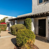 Отель New Listing! Modern Scottsdale Townhouse! Close to Everything! by Redawning, фото 18