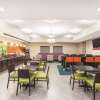 Отель La Quinta Inn & Suites by Wyndham Houston Bush Intl Airpt E, фото 21