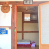 Отель Hanulgiwa Hanok Stay, фото 3