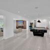 Отель Newly Renovated 5br Villa with pool in Ft Lauderdale on the water, фото 36