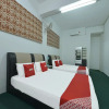 Отель Oyo 90631 Syahirah Hotel, фото 2
