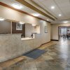 Отель Comfort Inn & Suites, фото 9