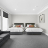 Отель Horse & Jockey Hotel, фото 7