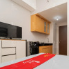 Отель RedLiving Apartemen Transpark Juanda - F88 Tower Jade, фото 4