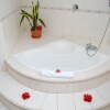 Отель Villa With 5 Bedrooms in Machabee, With Pool Access, Enclosed Garden a, фото 4