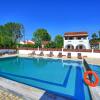 Отель Sidari Beach Villa by MediterraneanVillas, фото 34