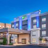 Отель Holiday Inn Express Suites Augusta West -Ft Gordon в Гровтауне