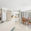 Отель Bagnall Beach Apartments, Unit 5/153 Government Rd, фото 14