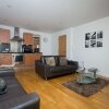 Отель Live in Leeds City Apartments, фото 5
