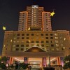 Отель Resort Suites Hotel в Петалинге Джайя