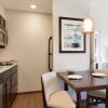 Отель Homewood Suites by Hilton Burlington, фото 19