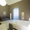 Отель Central Gallery Rooms, фото 6