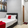 Отель RedDoorz @ Jemursari Surabaya 2, фото 4