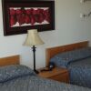 Отель Anchor Motel and Suites, фото 2