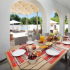 Отель Villa Paradiso: Near beach, superb pool and garden, фото 15