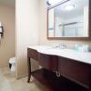 Отель Hampton Inn & Suites Greensburg, фото 7